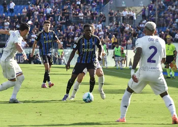 Akinsanmiro eyes more after winning POTM in Pisa’s draw against Fiorentina
