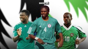 Jay Jay Okocha, Kanu Nwankwo among top 10 Nigerian players to play in the Premier League