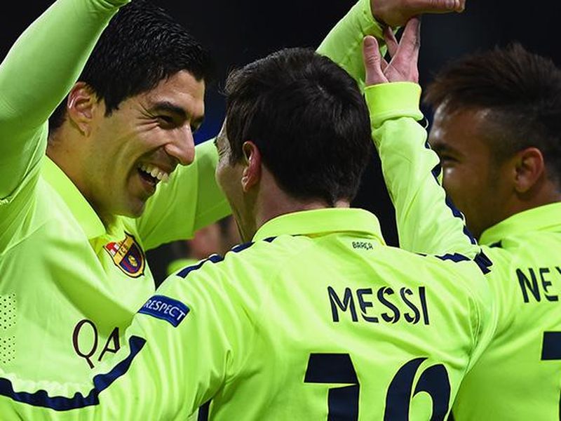 Suarez Celebrates Goal Against Manchester City