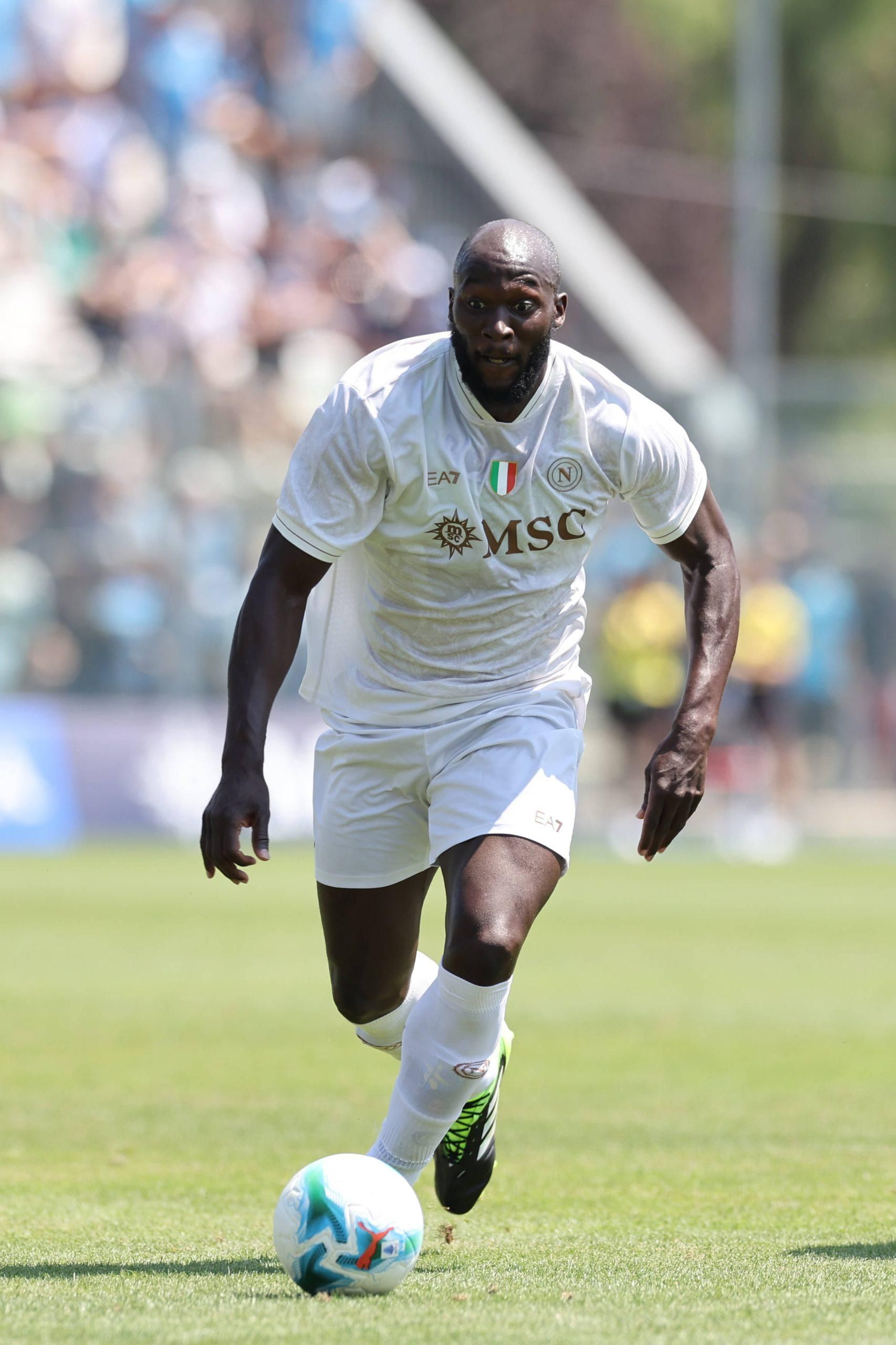 Napoli's Romelu Lukaku controls the ball during a friendly soccer match between Napoli and Sorrento at Stadio Patini