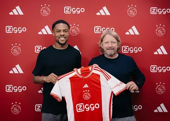 Why I snubbed Premier League football to play for Ajax- Nigeria striker Akpom