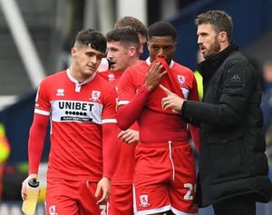 “He is the manager of my dreams”- Akpom reveals how Manchester United legend has helped him