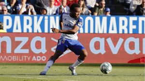 “He decided to stay” – Angry Zaragoza coach vows to freeze out unwanted Nigerian star valued at N.3 billion