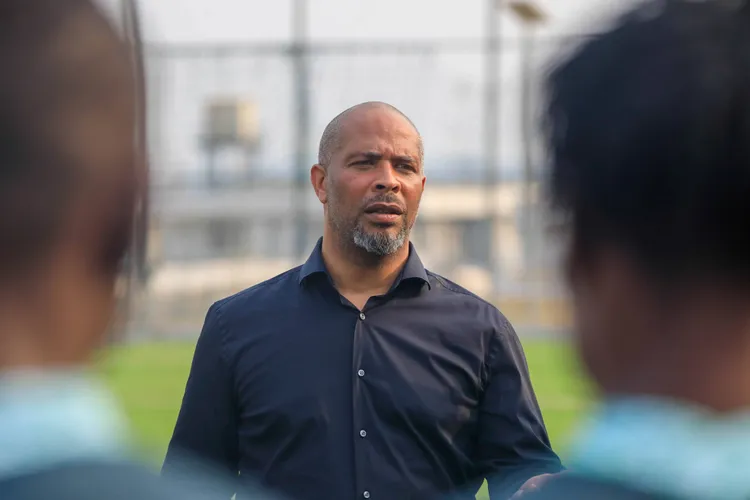 CHAN 2025: Eric Chelle welcomes NPFL topscorer as Super Eagles camp swells in Ikenne