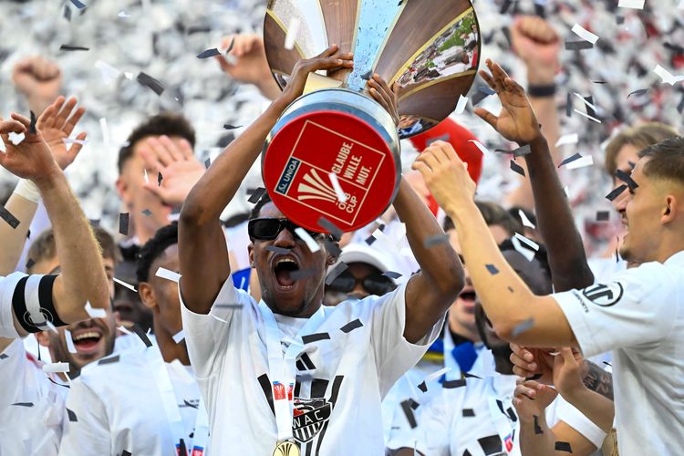 From Aba to Austria: Ex-Enyimba striker turned defender leads Wolfsberger to lift first-ever Austrian Cup