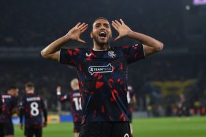 “Fight to sign him” – Ex-Beşiktaş forward weighs in on Dessers Europa League performance