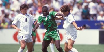 President Buhari gives Super Eagles legend posthumous award