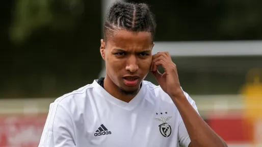 Tyronne Ebuehi - Player profile 19/20 | Transfermarkt