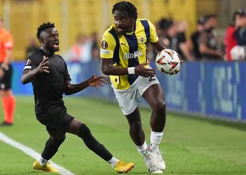 Former Fenerbahce man cautions Nigeria’s Osayi-Samuel after first career red card in win over Union SG win