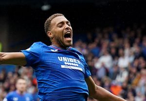 Transfer: Ligue 1 side to rescue out-of-favour Nigerian striker from Rangers