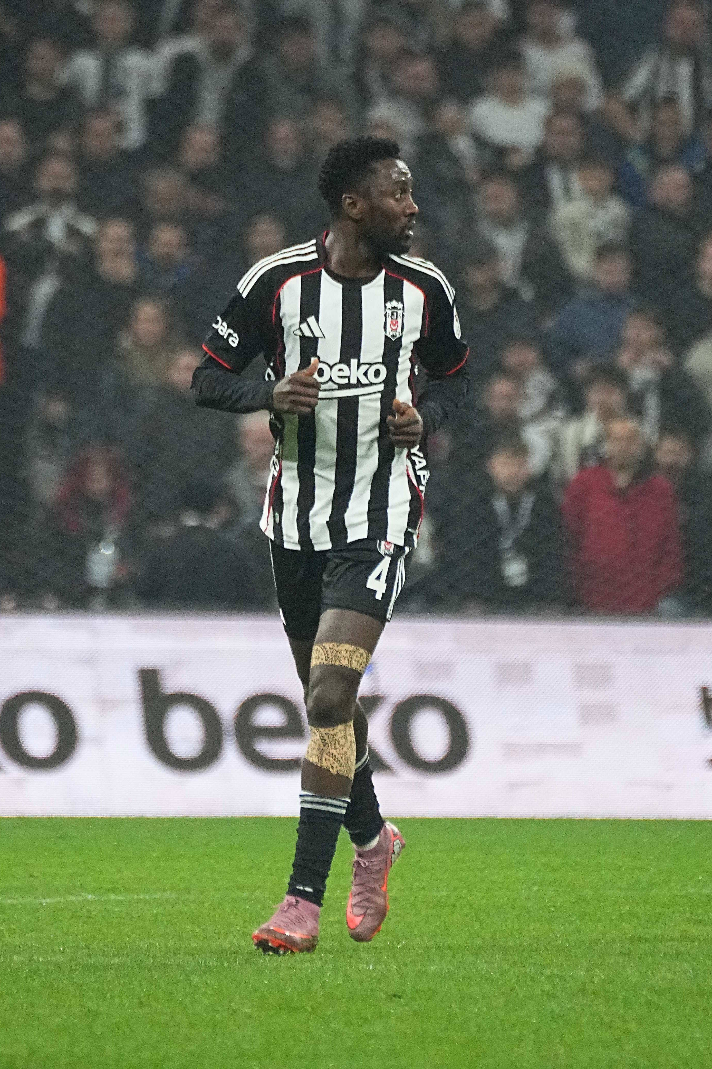 Wilfred Ndidi of Besiktas