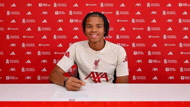 Can Rio Ngumoha ditch England for Nigeria after signing new Liverpool deal?