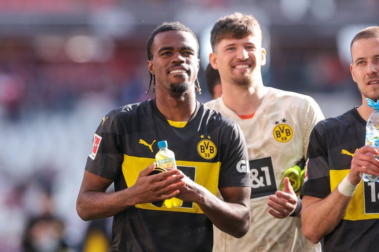 Borussia Dortmund star Carney Chukwuemeka, eligible for Nigeria.