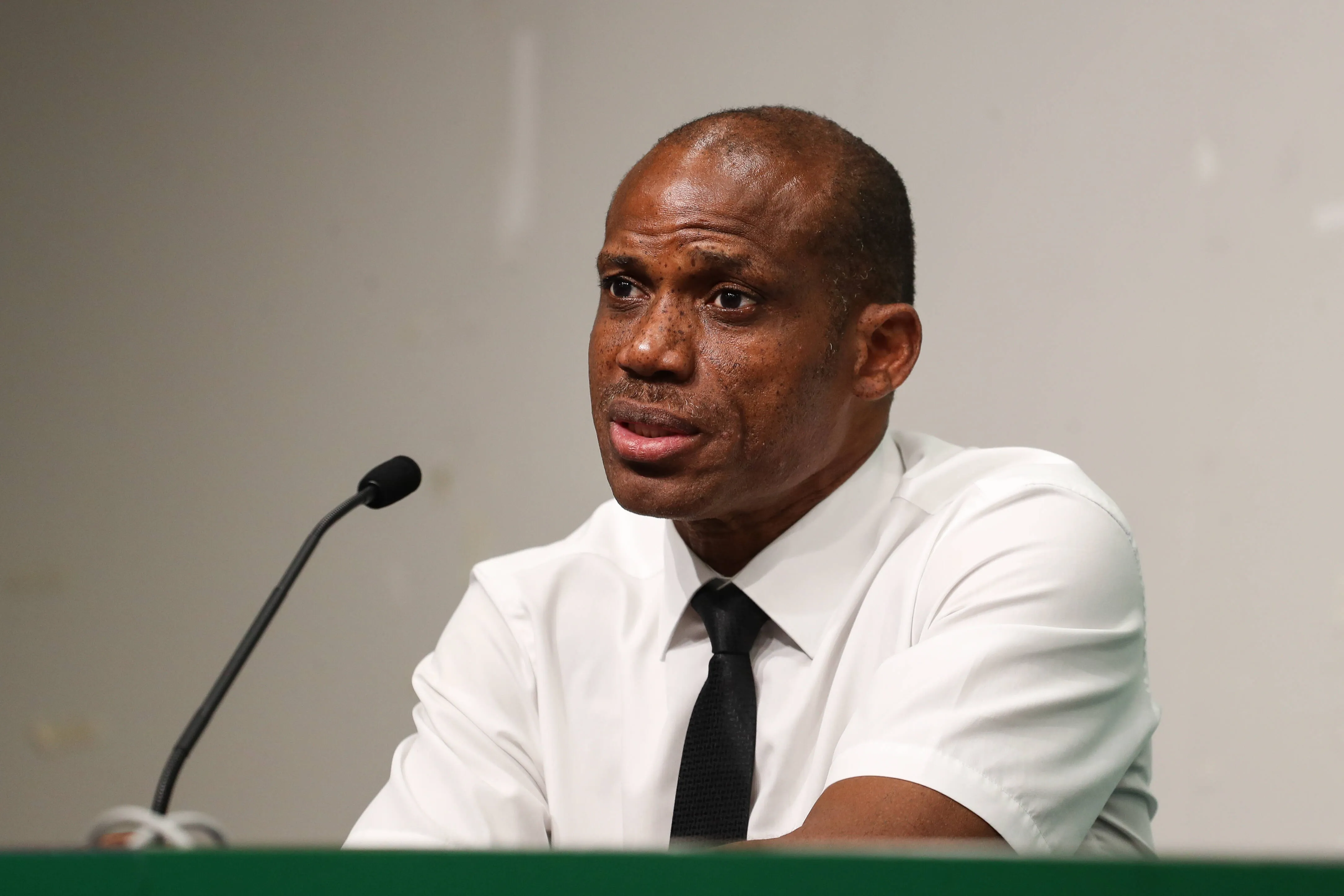 Former Super Eagles legend Sunday Oliseh 