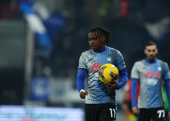 Manchester United, PSG, alert as transfer expert gives update on Osimhen’s future