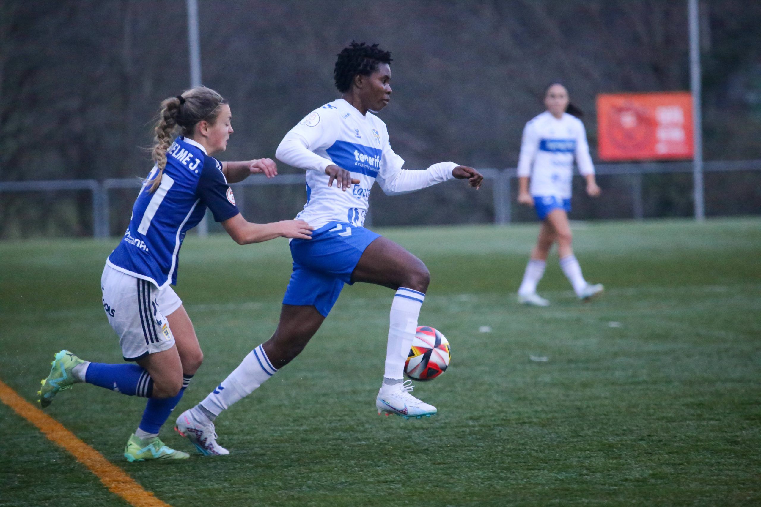 Nigeria and Tenerife star Gift Monday on the ball. Photo by IMAGO