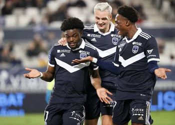 Frosinone want Napoli’s Nigerian star