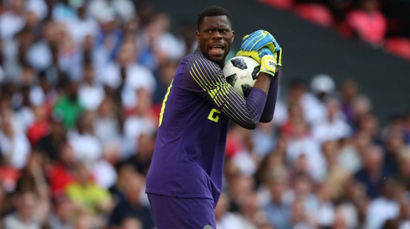 Francis Uzoho - Player profile 19/20 | Transfermarkt