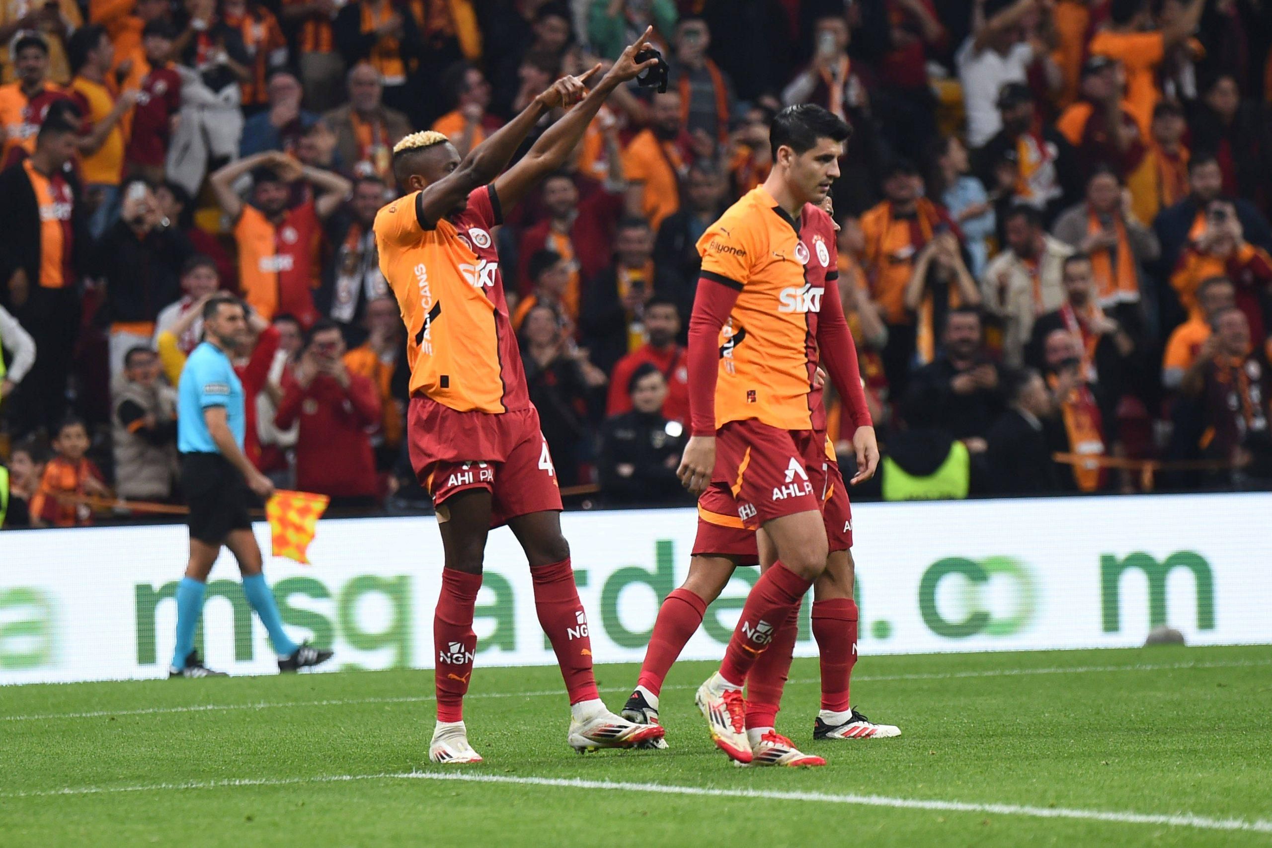 Victor Osimhen of Galatasaray celebrates after scoring the third goal of his team with Alvaro Morata.