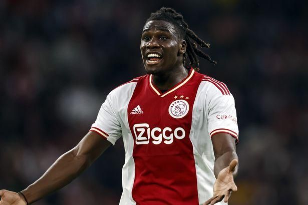 Fulham’s £18m bid for Ajax’s Calvin Bassey accepted, but deal hinges on Ghanaian centre-back