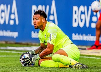 Goalkeeper crisis: Should Nigeria chase Freiburg goalie Noah Atubolu?