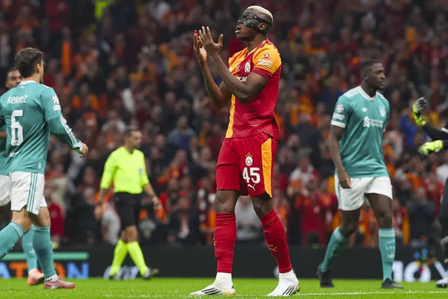 Victor Osimhen vs Liverpool