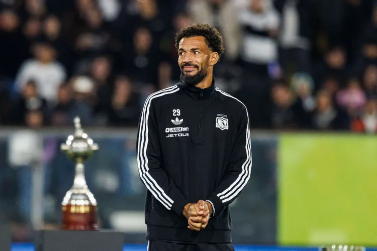 Nigerian winger makes Colo-Colo request after Vozinha signing – “Give me seven days”