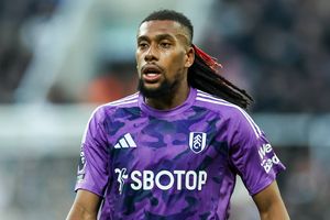 ‘Ronaldinho from Nigeria’ – Brazil star hails Alex Iwobi after stunning Fulham showing vs Liverpool