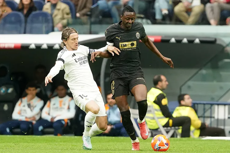 Nigeria and Valencia star Umar Sadiq.