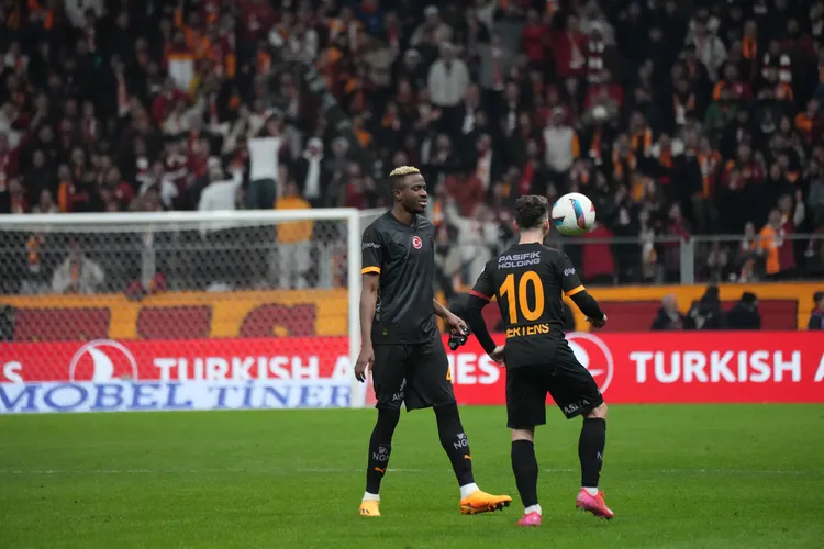 “We’re lucky” – Galatasaray forward relishes playing alongside Victor Osimhen