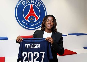 Okocha joins Ronaldinho, Claude Makelele in PSG Legends’ Qatar Tour