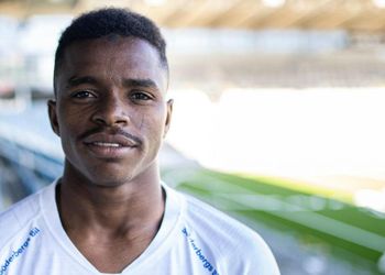 Ishaq Abdulrazak: €800k rated Super Eagles-eligible star ‘not in the plans’ of RSC Anderlecht