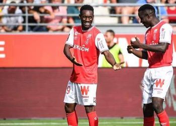 ‘Omo Naija’ – Super Eagles-eligible Arsenal forward takes style home on 21st birthday