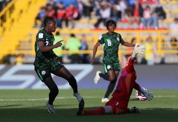 Werder Bremen offer contract extension to Nigeria-eligible defender amidst interest from other clubs