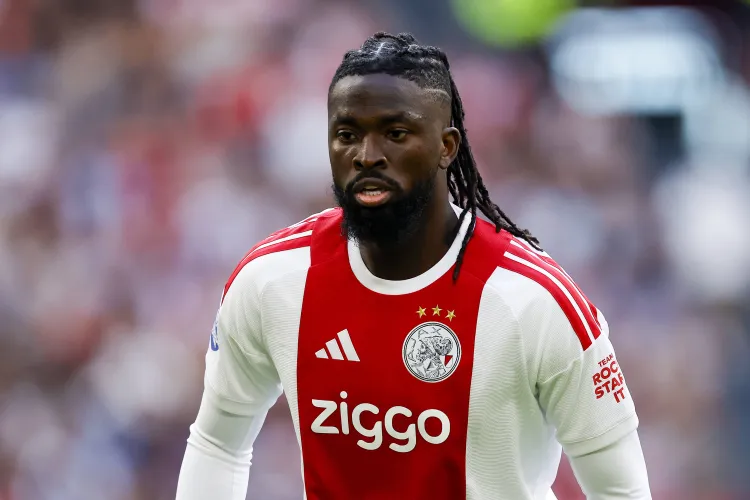 Tolu Arokodare: Ajax legend backs Nigerian striker after Sion cameo – “He should start”