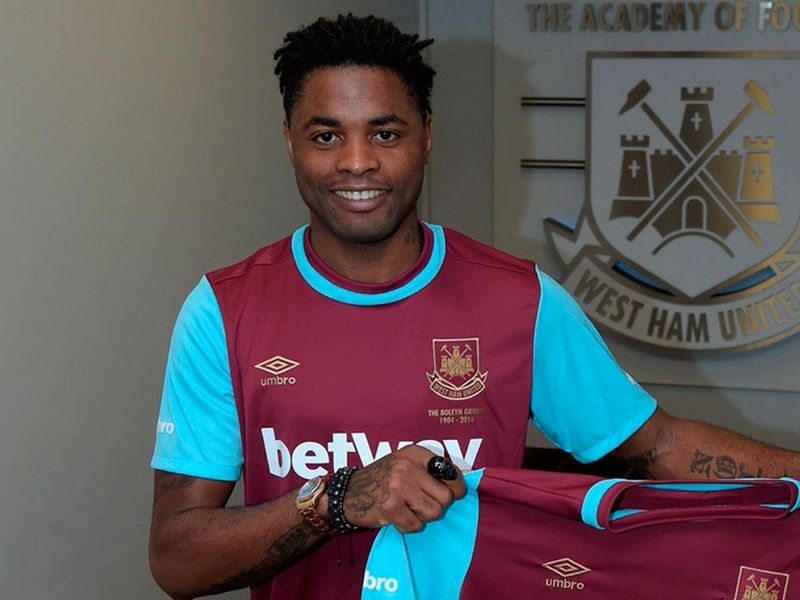 West Ham Sign Alex Song