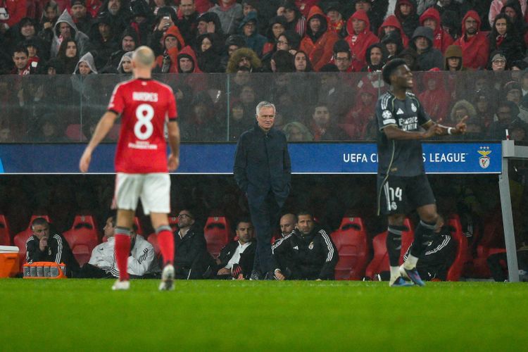 Nigerian star predicts heavy defeat for Benfica against Real Madrid in Champions League playoff