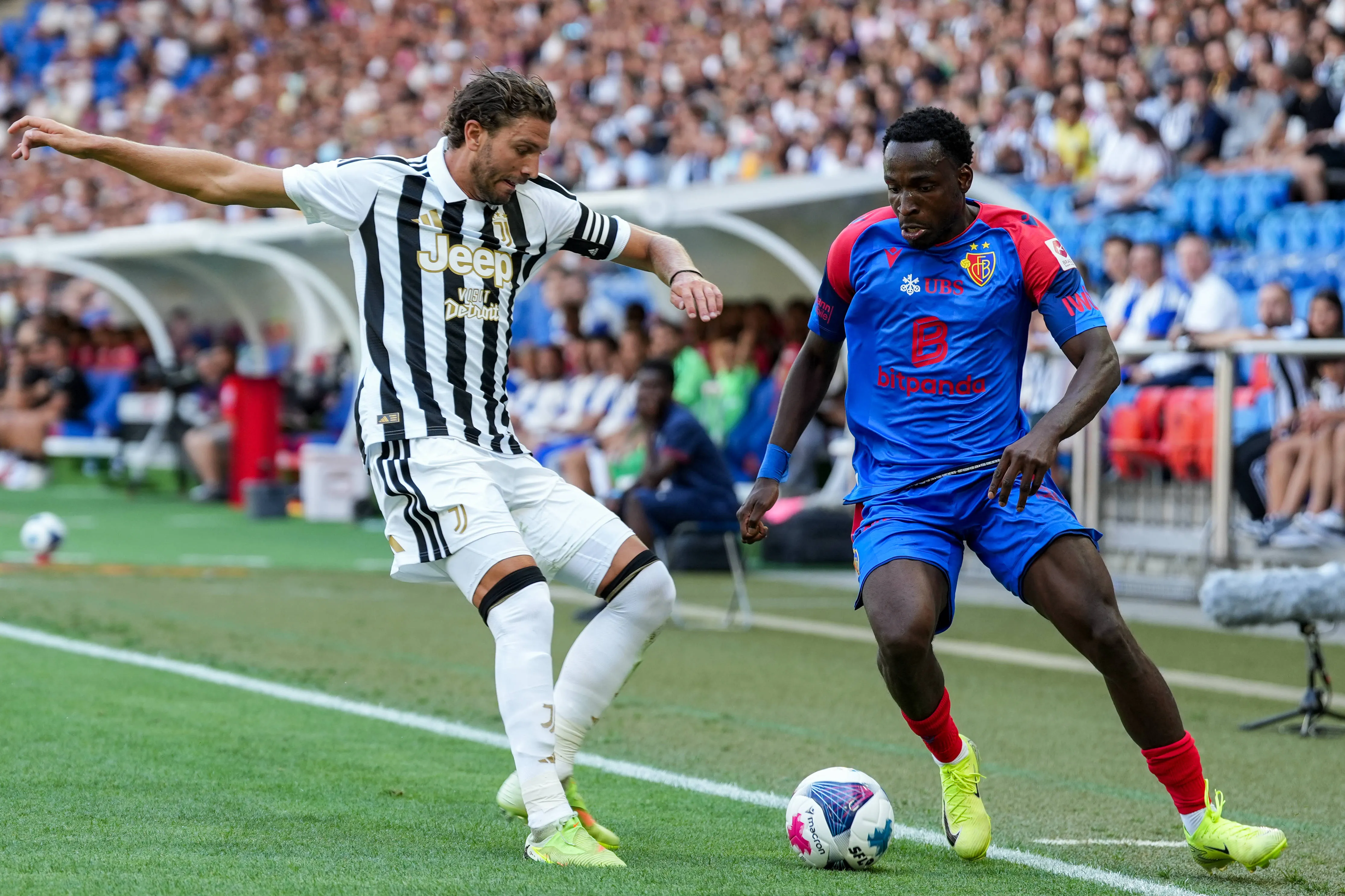 Friendly Match: FC Basel 1893 vs. Juventus Turin, Saturday, July 18, 2026, St. Jakob Park, Basel, Switzerland: Manuel Locatelli 5, Juventus Turin Philip Otele 7, FC Basel 