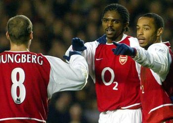 AFL: Kanu and Enyimba blasted after ‘poor’ jersey scandal against Wydad