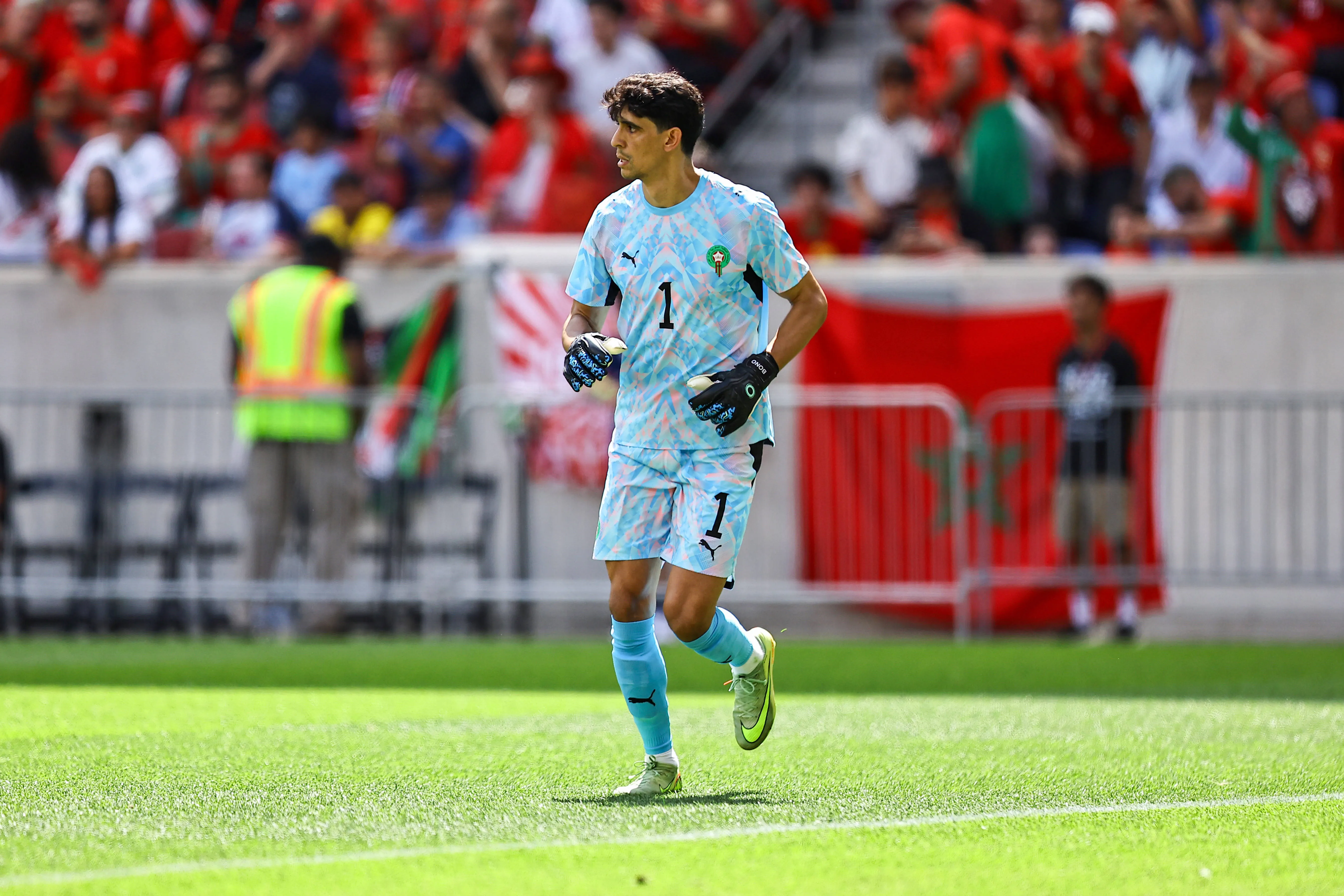 Morocco goalkeeper Yassine Bounou 1 in action during the International Friendlies match against Norway at Sports Illustrated Stadium in Harrison, New Jersey, on June 7, 2026.