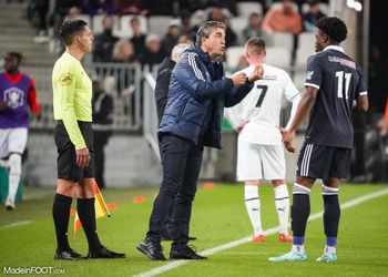 Super Eagles star ends 13-year FCGB jinx to claim French Ligue 2 honour