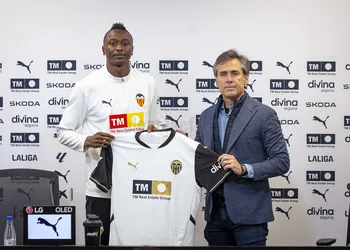 “Starting him was unthinkable”- Real Sociedad coach Sergio Francisco issues surprising Sadiq Umar verdict after Villarreal loss