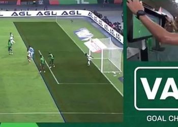 Raheem Sterling gives VAR thumb-up despite being denied by Video Assistant