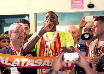 Adarabioyo: Chelsea star’s current stand about playing for Nigeria over England revealed amidst Mikel Obi criticism