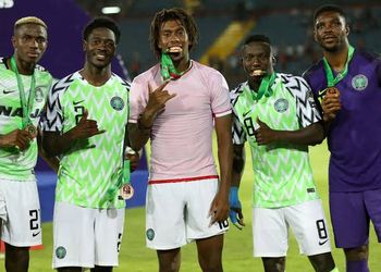 Super Eagles star bid farewell to teammates after Inter Milan clash ahead of possible EPL return