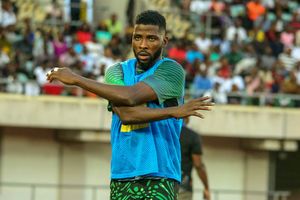 “It’s unfair on Kelechi Iheanacho” – Augustine Eguavoen reacts to Chelle’s Super Eagles squad list