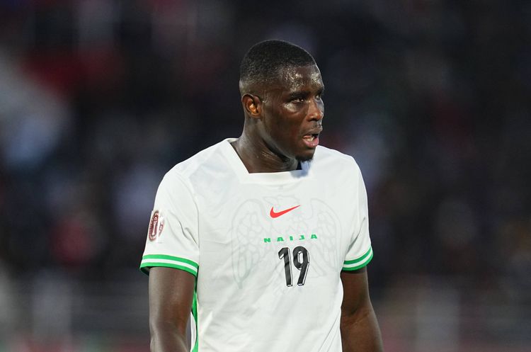 Ex-Super Eagles star reveals why Paul Onuachu scores more for Trabzonspor than Nigeria