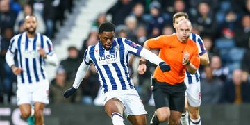 Everything Akintola said after becoming the 8th Nigerian in Hull City history – Okocha the first