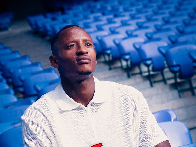 Akpe Victory signs for Basel
