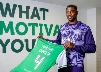 Transfer: Ex-Flying Eagles defender joins Hibernian